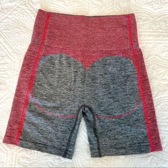 Gymshark Hyper Amplify Shorts - Picture 8 of 9